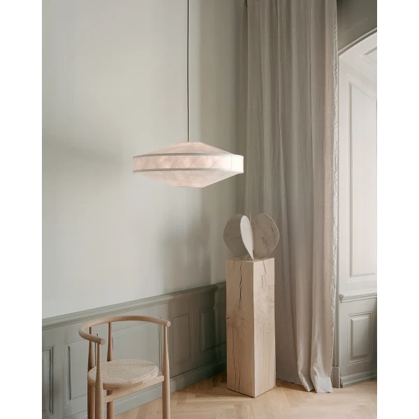 New Works Lifestyle 23131 Kite Pendant Lamp 75 White 1 kuva