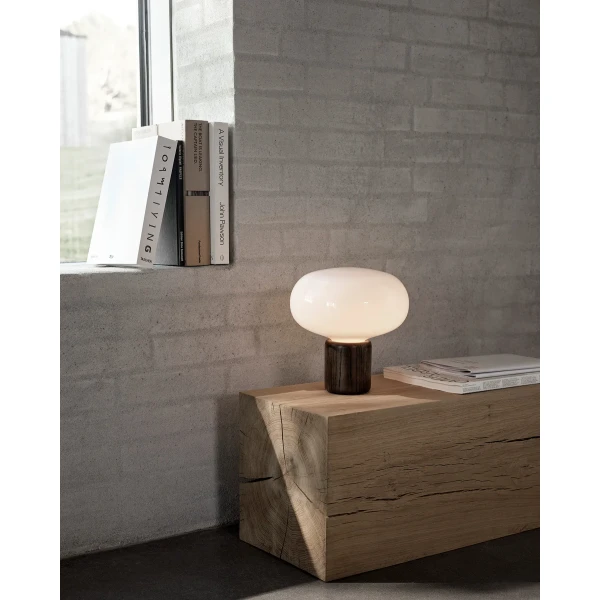 New Works Autumn 21 Karl Johan Table Lamp Smoked Oak w  Opal Glass kuva