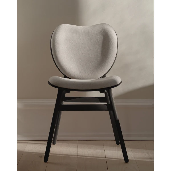 UMAGE lifestyle A Conversation Piece dining chair black oak sterling 9 kuva