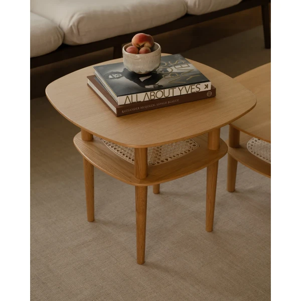 UMAGE lifestyle Together smooth square 60 tall oak 1 kuva