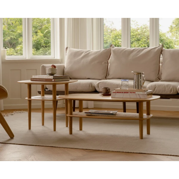 UMAGE lifestyle Together smooth square 60 tall oak Together sleek rectangle low oak 1 kuva