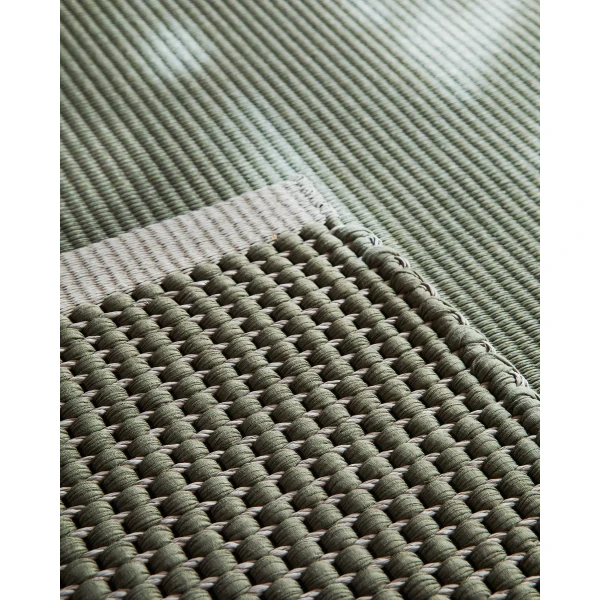 Duetto 30 y Duetto 5 stone moss paper yarn rug Coast aspen green light grey detail2 kuva