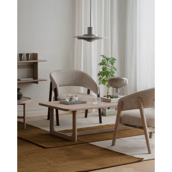 123414 120167 123261 123266 123271 b mb Barnaby lounge chair brown Driscoll coffee table ww Moorfields carpet saffron kuva