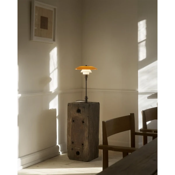 SS26 PH Centenary interior PH 3 2 Table indoor ON kuva