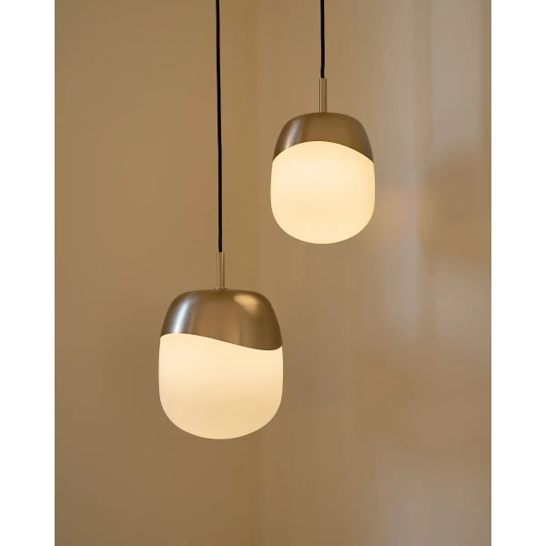 UMAGE lifestyle Spring pendant lampshade medium mini brass 1 kuva