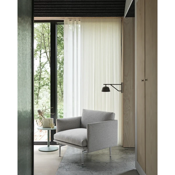 Outline studio chair alu ambit wall dusty green ridge off white muuto kuva