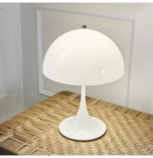 Outlet | Louis Poulsen PANTHELLA 250 PORTABLE pöytävalaisin, opaali kuva