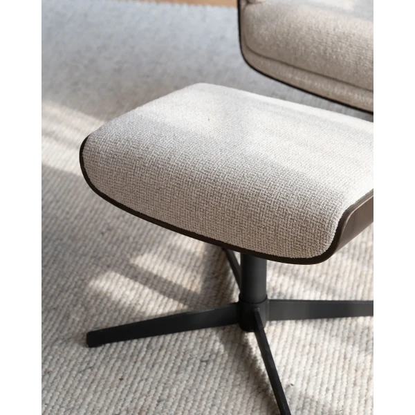270054 b mb Broderick lounge chair and footstool light beige brown 05 kuva