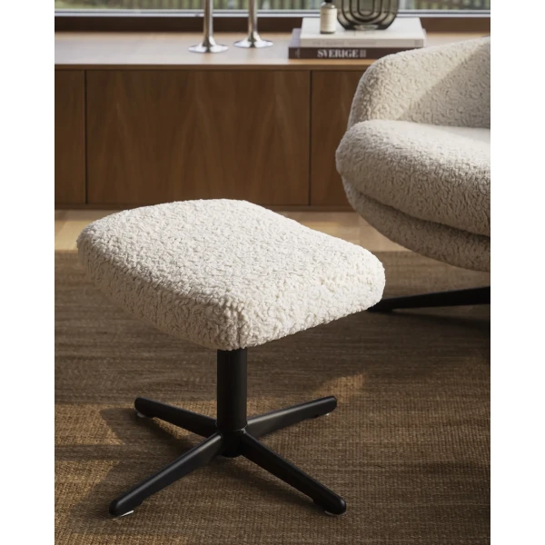 270060 b mb Kersey lounge chair incl footstool light beige 01 kuva