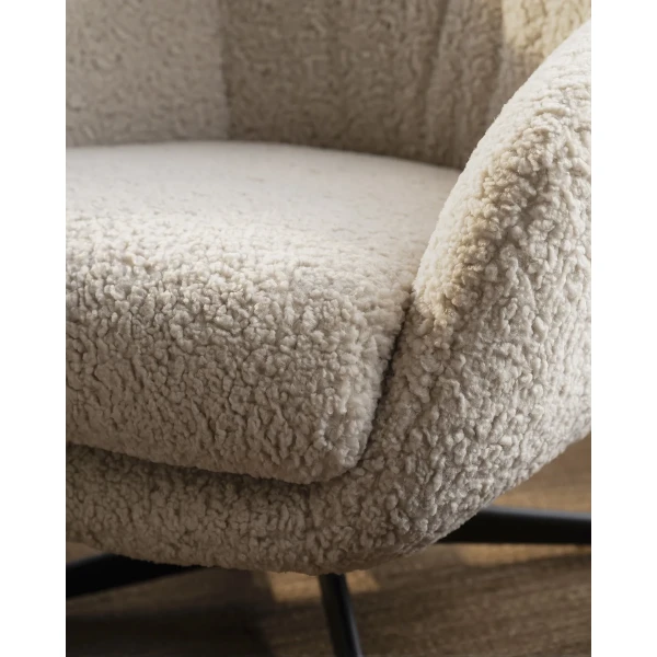 270060 b mb Kersey lounge chair incl footstool light beige 03 kuva