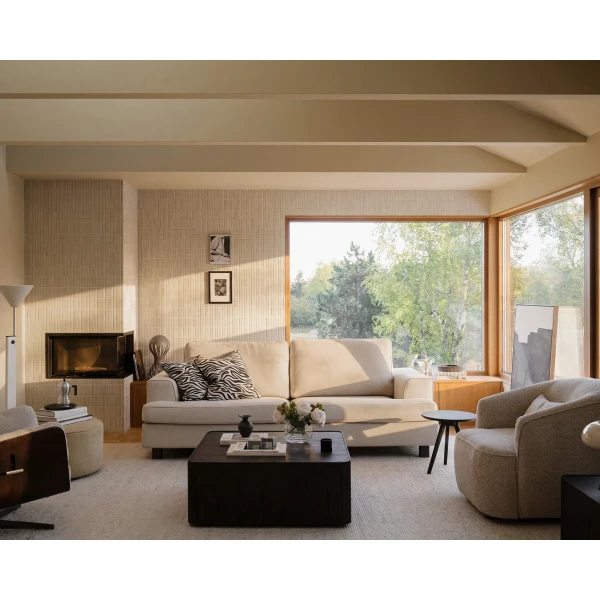340013 270321 125403 b mb Aberdeen 3 seater sofa glory 05 Seabrook coffee table brown Dermot sofa chair Anna 2 01 kuva