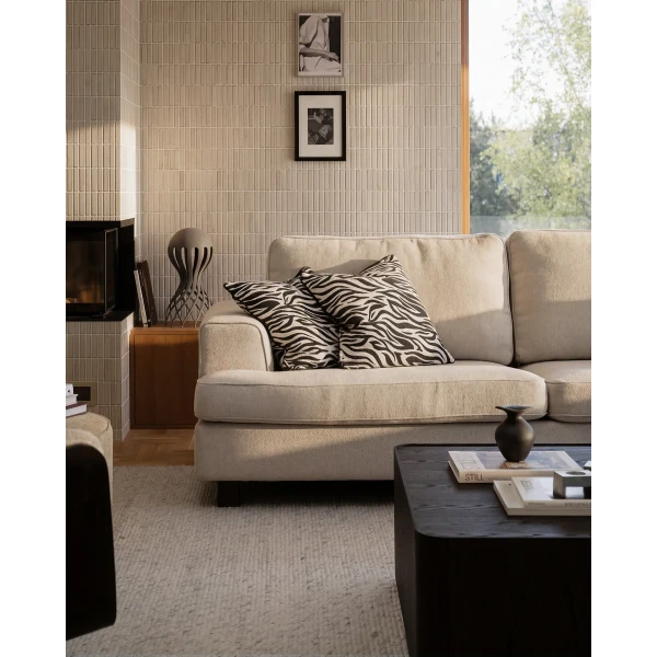 340013 270321 b mb Aberdeen 3 seater sofa glory 05 Seabrook coffee table brown 01 kuva