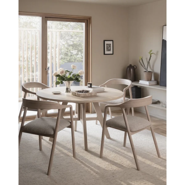 270220 148033 b mb Stockbridge dining table Dillon chair ww kuva