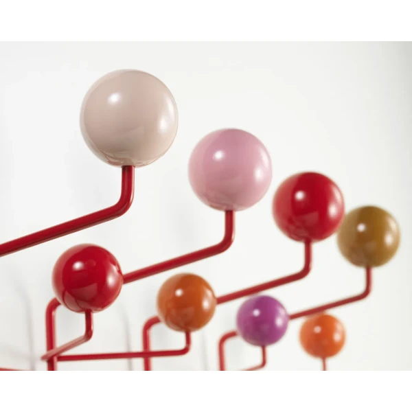 9363326 Hang it all warm Detail v fullbleed 1440x image