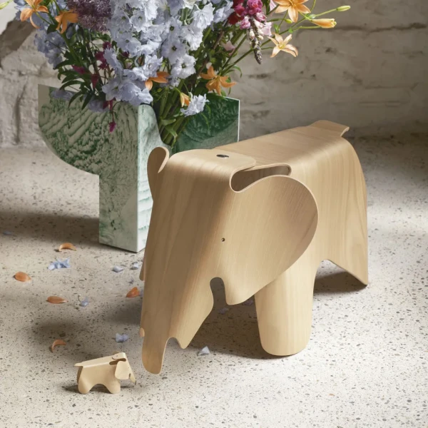 9579705 Eames Elephant plywood Miniatures Plywood Elephant image