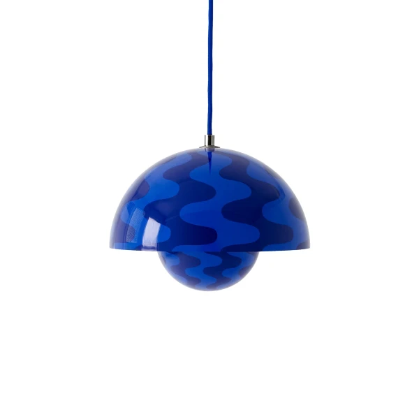 ATD Packshots 133082A171 Flowerpot VP1 Cobalt Blue and Twilight Blue pattern OFF kuva