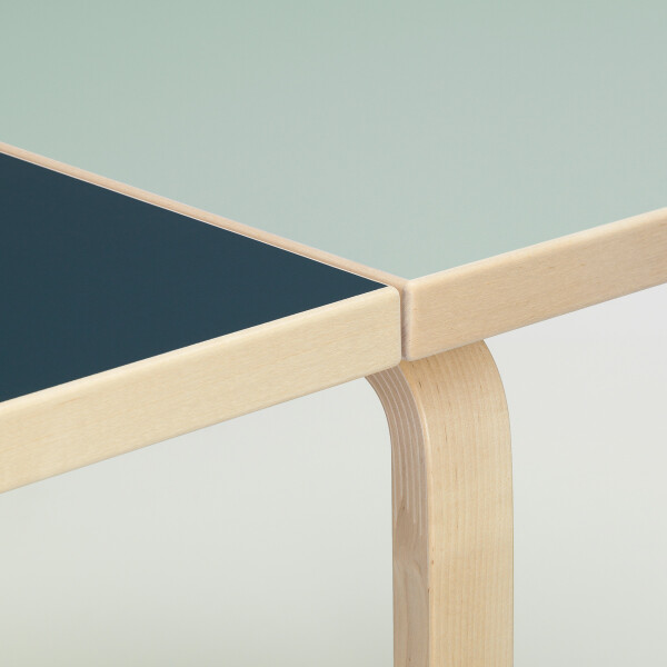 Artek Aalto Table DL81C smokey blue linoleum kuva