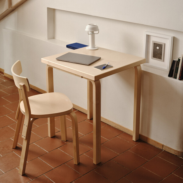 Artek Aalto table square 80C Chair 69 kuva