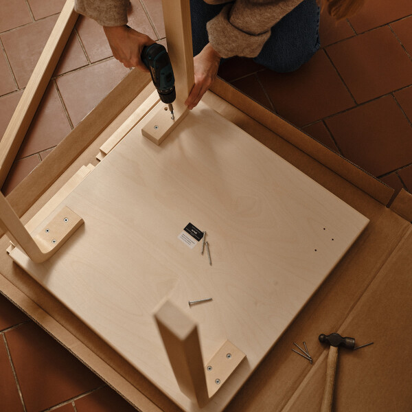 Artek Aalto table square 80C assembly 2 kuva