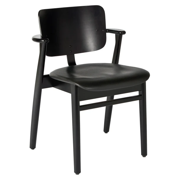 Domus Chair legs black stained birch seat leather black master kuva