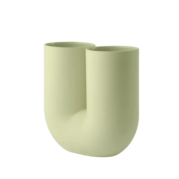 Kink vase 26 light green angle muuto hi res 150 kuva