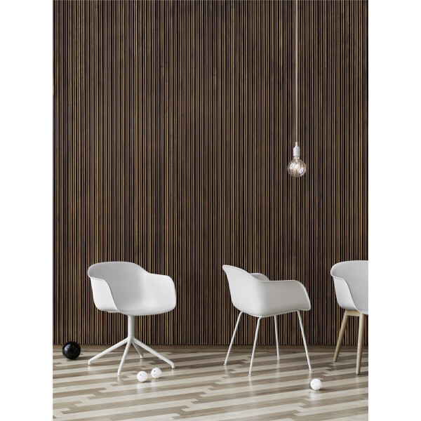 Muuto E27 white LED lifestyle image