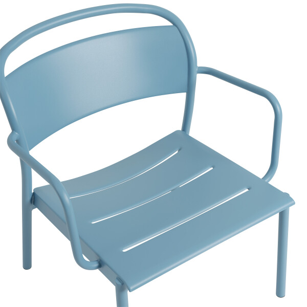 Muuto Linear steel lounge armchair pale blue detail kuva