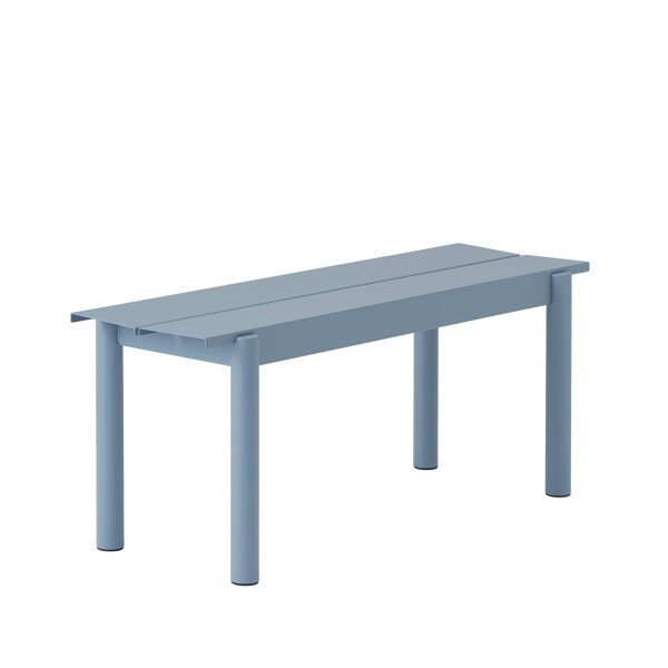 Muuto Linear steel outdoor bench 110 pale blue kuva