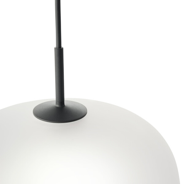 Muuto Rime pendant black detail v2 image