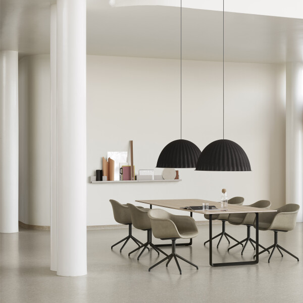 Muuto under the bell black 55 image