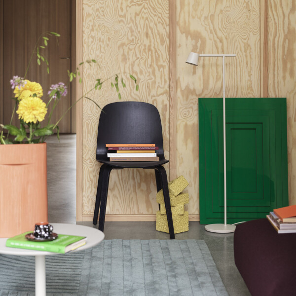 Muuto visu chair midnight blue muuto kuva