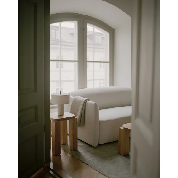 New Works Lifestyle 21360 Margin Portable Table Lamp Beige Canvas 3 kuva