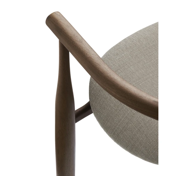 New Works Packshot 41810ROLI342 Bukowski Chair Walnut Romo Linara 342 5 kuva