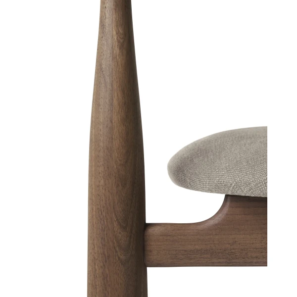 New Works Packshot 41810ROLI342 Bukowski Chair Walnut Romo Linara 342 6 kuva