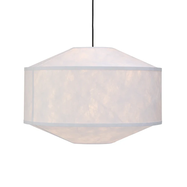 New Works Packshots 23121 Kite Pendant White Tyvek 65cm On kuva