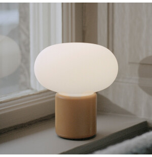 New Works KARL-JOHAN PORTABLE pöytävalaisin, ochre yellow kuva