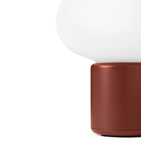 New Works Karl Johan Portable Earth Red 22014 detail white kuva