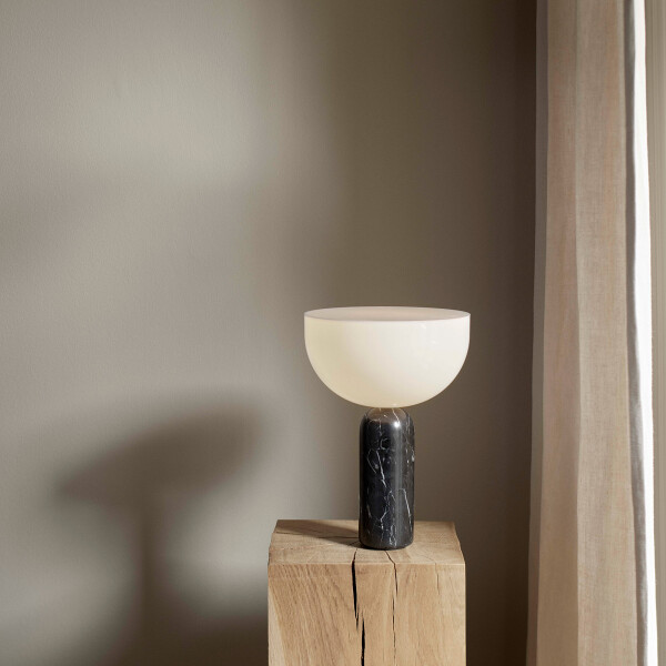New Works Kizu Table Lamp Small Black Interior image