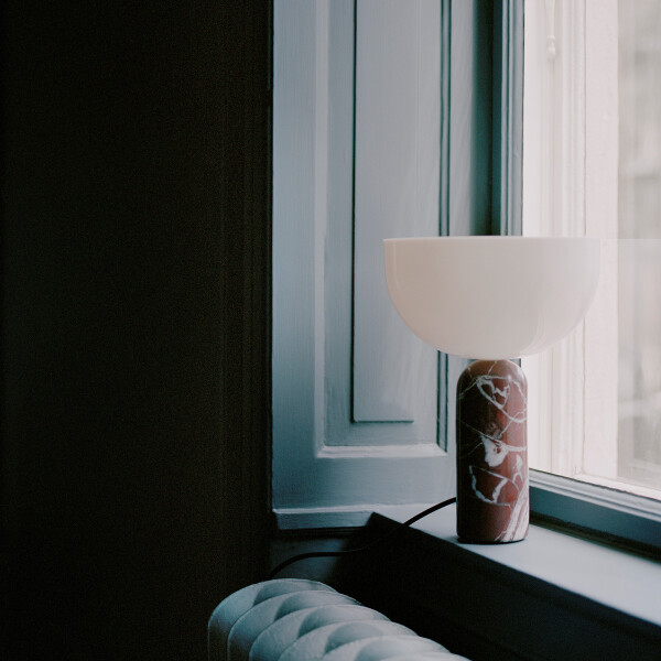 New Works Kizu Table Lamp Small Rosso Levanto image