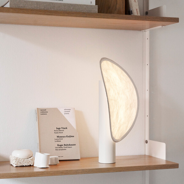 New Works Spring 2022 Tense Portable Table Lamp White 3 kuva