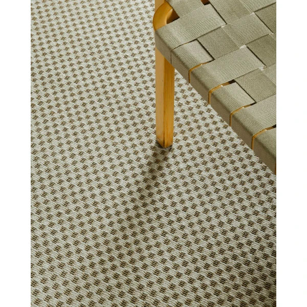 Pastilli 1 valko pellava detail pien kuva