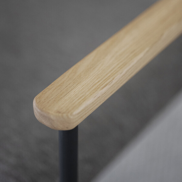 Rowico Maymont armchair oak armrest kuva