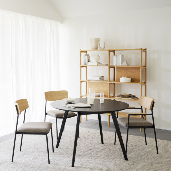 Rowico Maymont chair oak interior Yumi table image