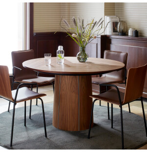 Skovby 33 matbord Ø123/149 cm, oljad valnöt image