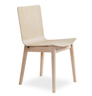 Skovby 807 tuoli, valkoöljytty kuva