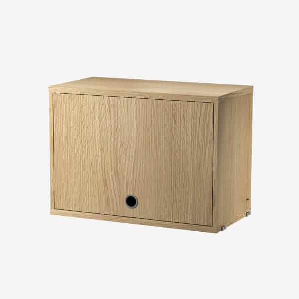 String cabinet CF5830 oak closed image