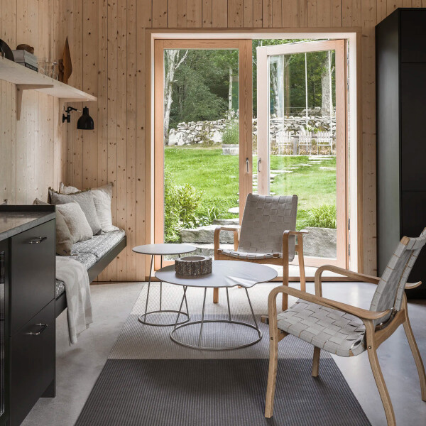 Swedese Breeze nutmeg interior kuva