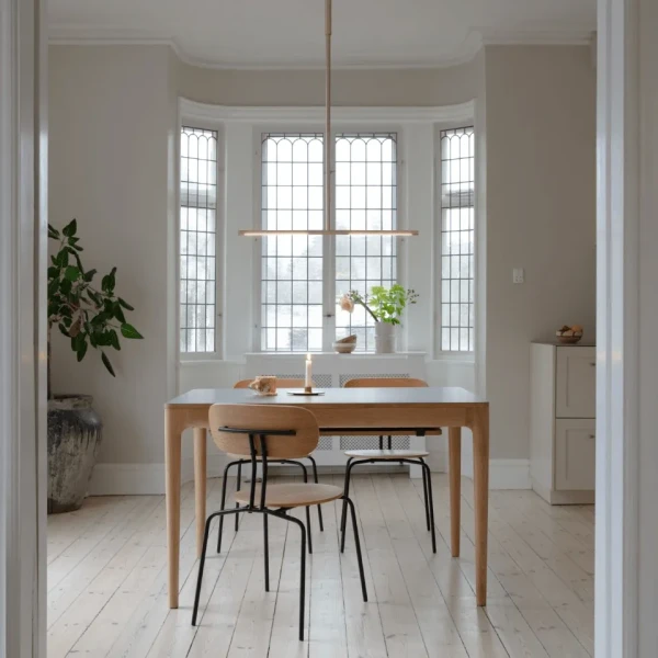 UMAGE Lifestyle Heart N Soul Dining Table 120 Oak Moss Green Omni Ceiling Lamp Plated Brass 1 kuva