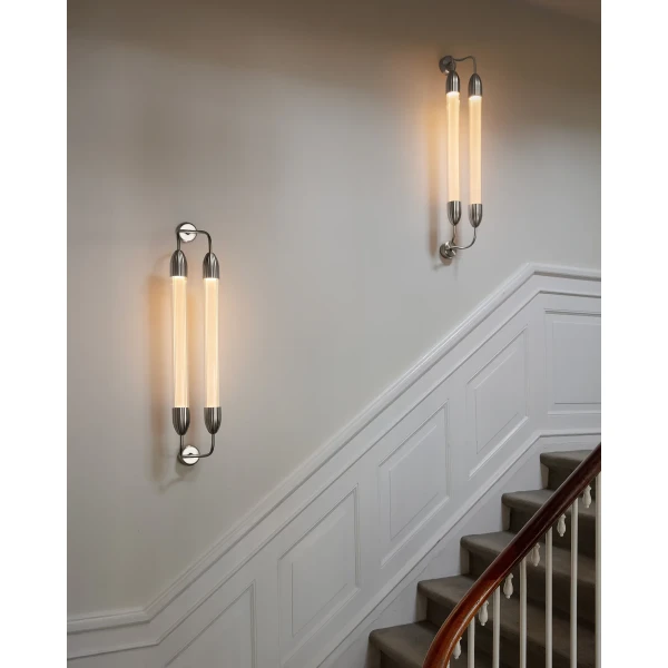 UMAGE lifestyle Lemon Squeeze wall lamp long double polished steel 2 kuva