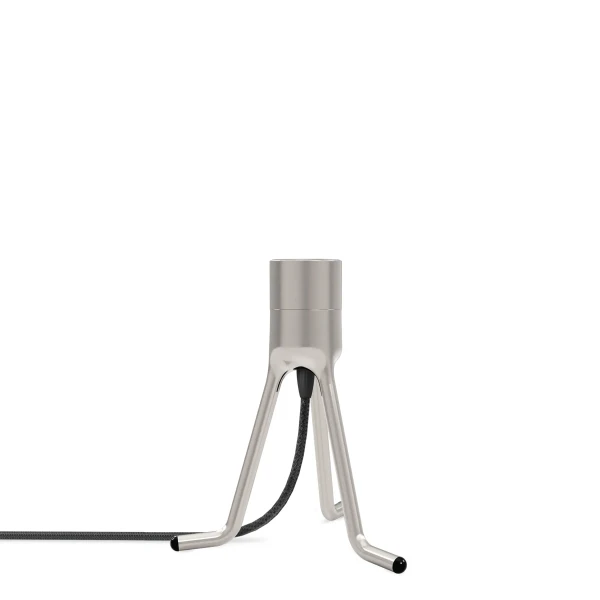 UMAGE packshot 4216 Tripod base brushed steel high kuva